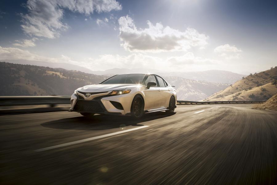  Toyota Camry TRD 2019 года  (NA) (фото 4 из 23)
